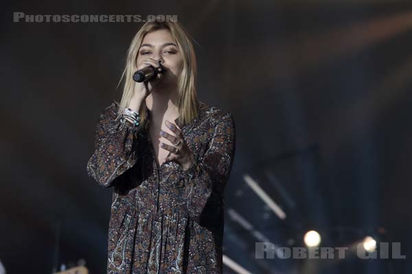 LOUANE - 2016-06-26 - PARIS - Hippodrome de Longchamp - Dome - 